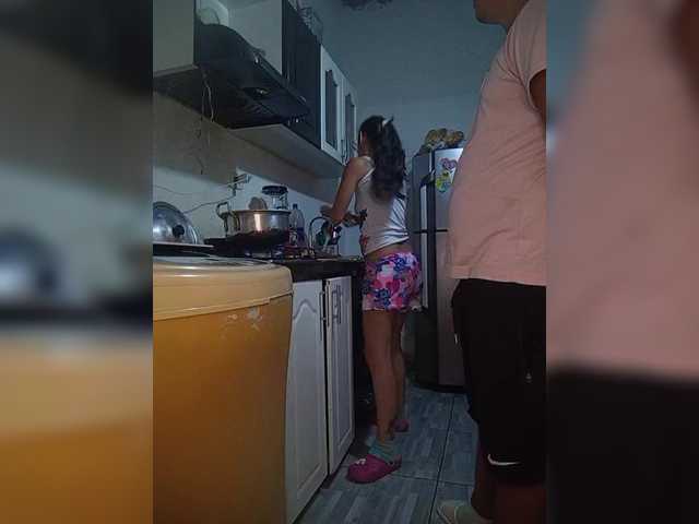 Kingofqueen23's BongaCams show and profile