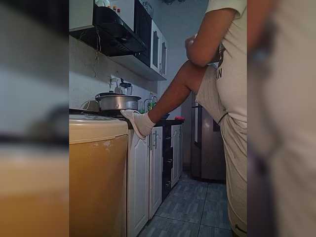 Kingofqueen23 preview