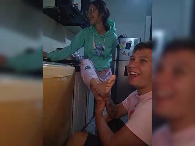 Kingofqueen23's BongaCams show and profile