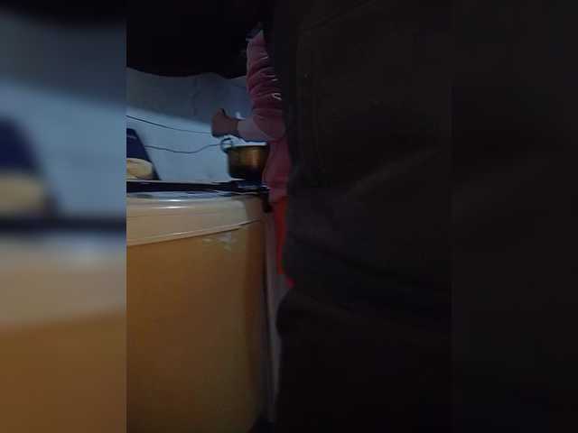 Kingofqueen23's BongaCams show and profile