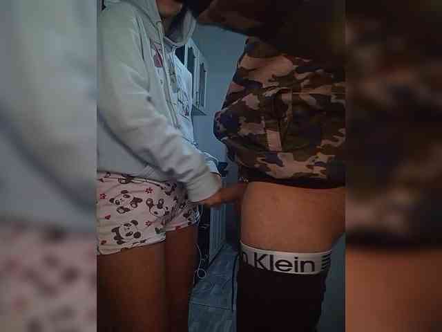 Kingofqueen23 webcam