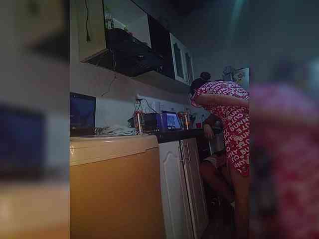 Kingofqueen23 webcam
