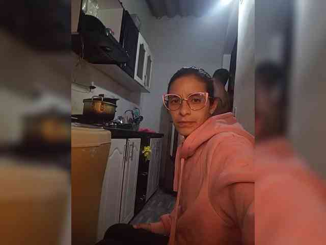 Kingofqueen23 Kingofqueen23