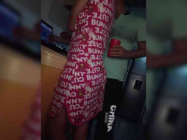 Kingofqueen23 webcam