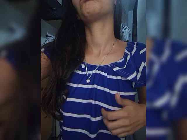 Kingofqueen23 webcam