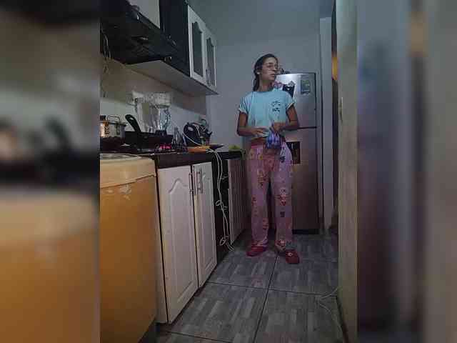 Kingofqueen23 webcam