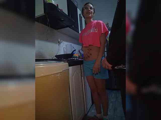 Kingofqueen23 webcam