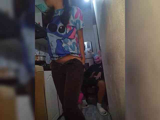 Kingofqueen23 webcam