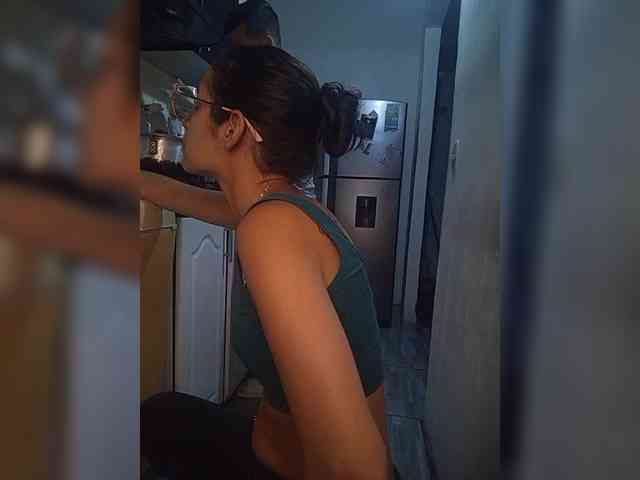 Kingofqueen23 webcam