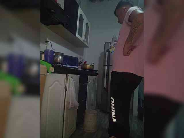 Kingofqueen23 webcam