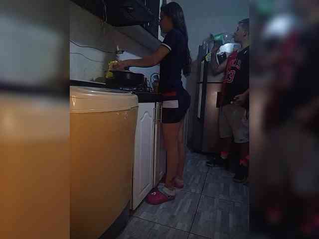 Kingofqueen23 webcam