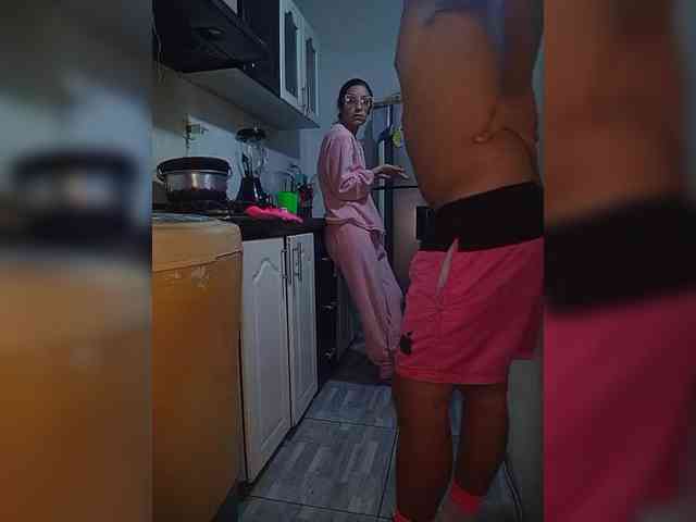 Kingofqueen23 webcam