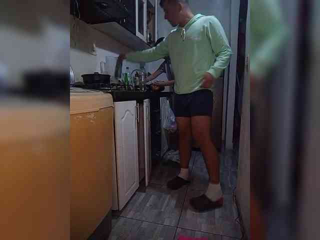 Kingofqueen23 webcam