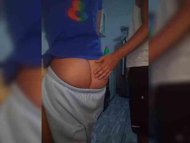 Kingofqueen23 webcam