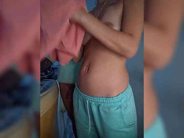 Kingofqueen23 webcam