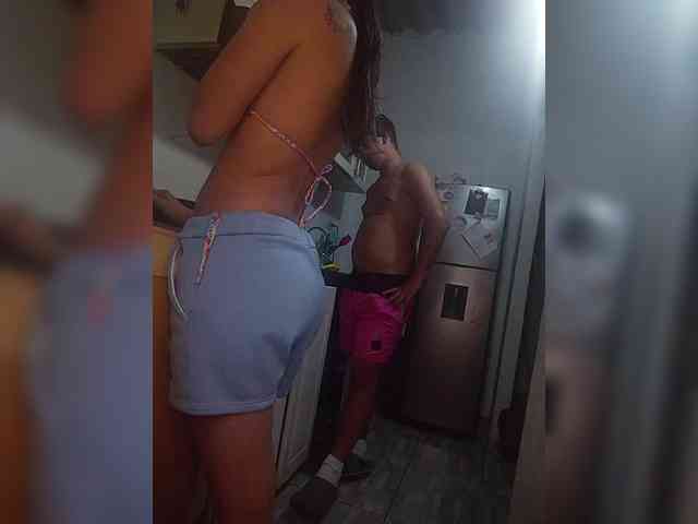 Kingofqueen23 webcam