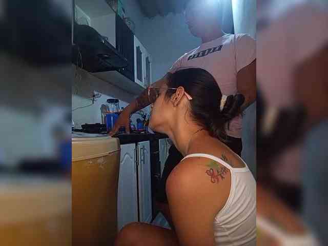 Kingofqueen23 webcam