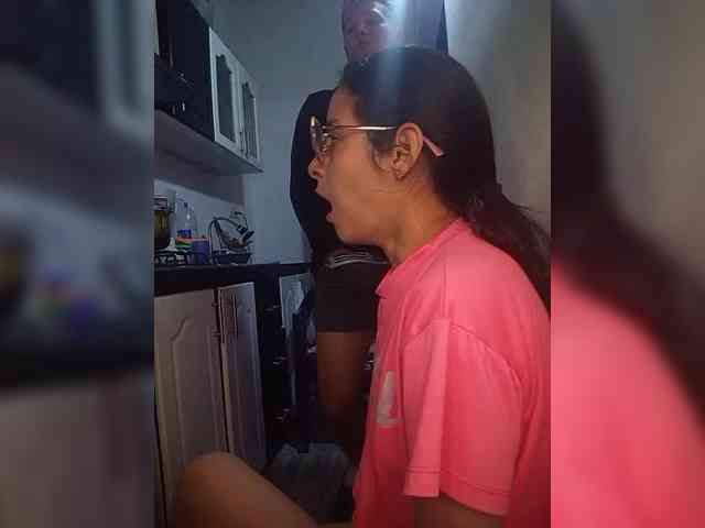 Kingofqueen23 webcam