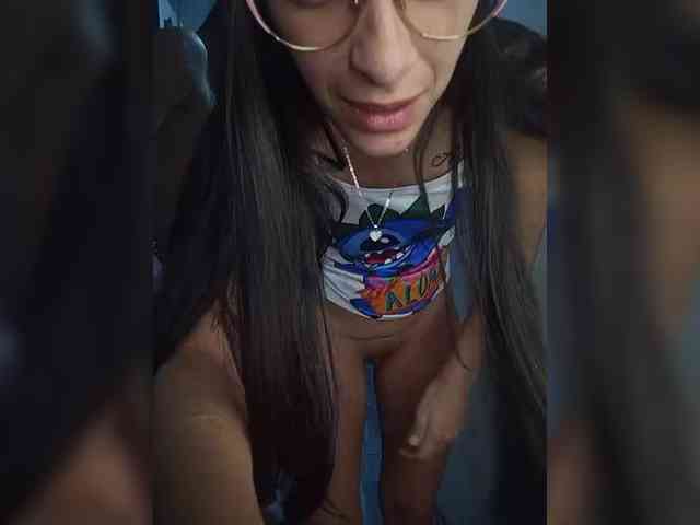 Kingofqueen23 webcam