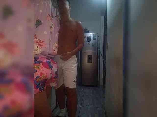 Kingofqueen23 webcam