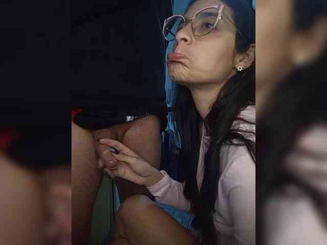 Kingofqueen23 webcam