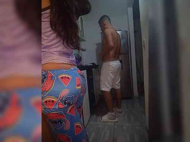 Kingofqueen23 webcam