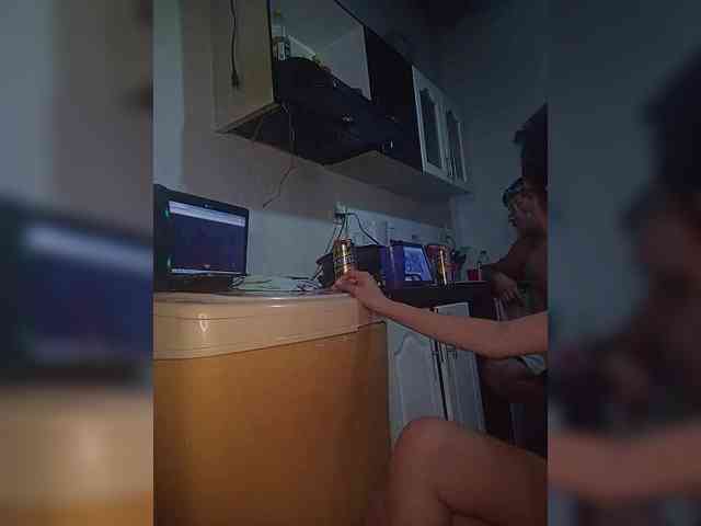 Kingofqueen23 webcam