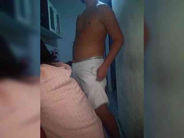 Kingofqueen23 webcam