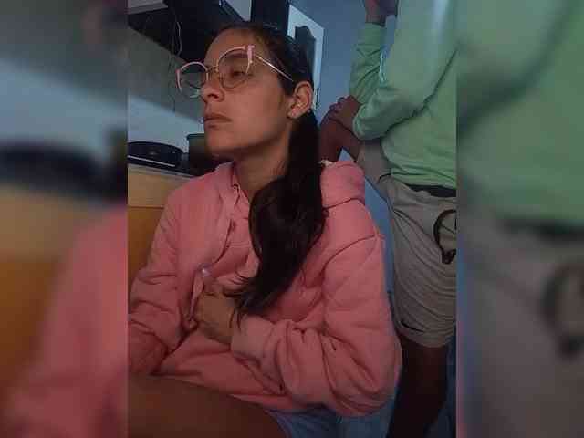 Kingofqueen23