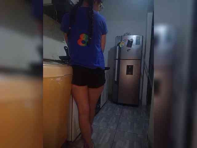 Kingofqueen23 webcam