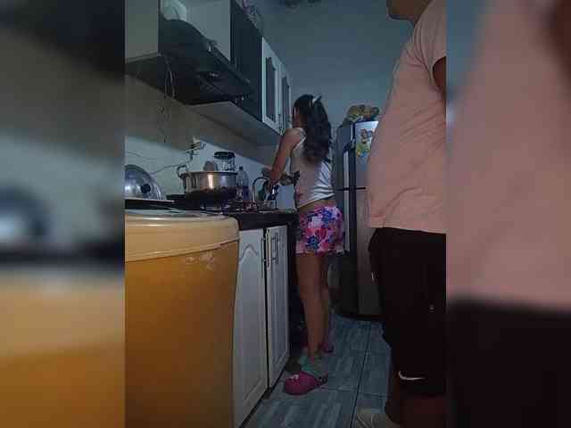 Kingofqueen23 webcam