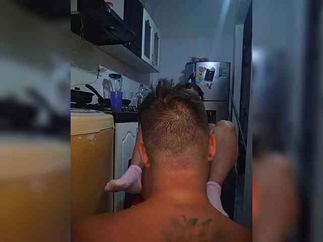 Kingofqueen23 webcam