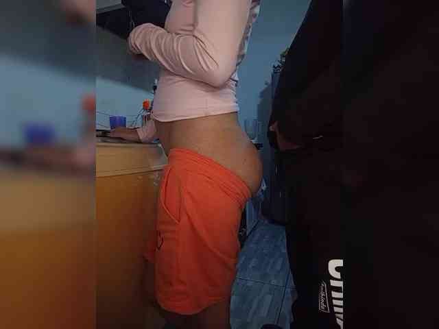 Kingofqueen23 webcam