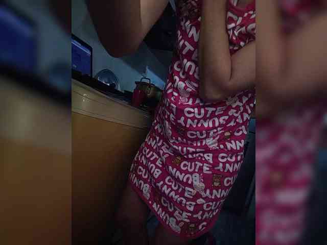 Kingofqueen23 webcam
