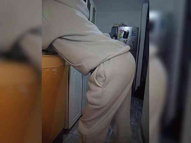 Kingofqueen23 webcam