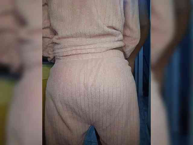 Kingofqueen23 webcam