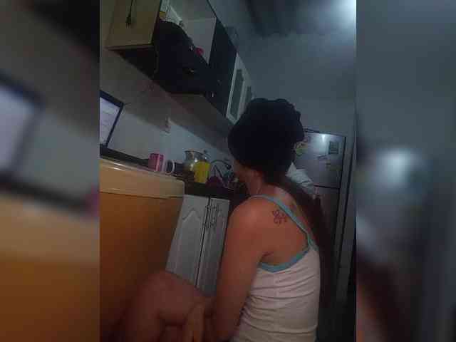 Kingofqueen23 webcam