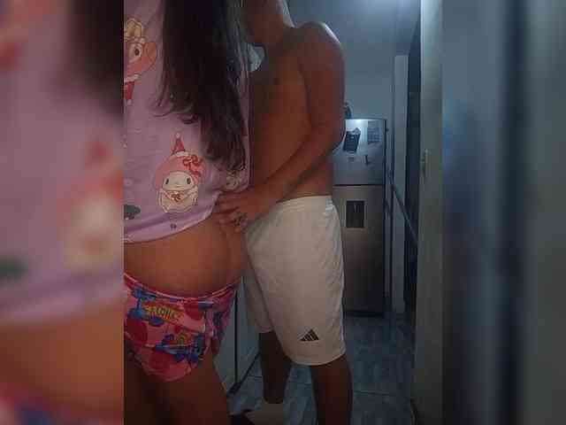 Kingofqueen23 webcam