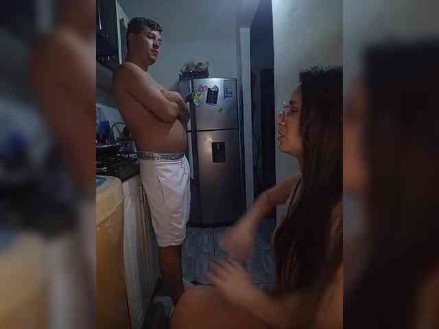 Kingofqueen23 webcam