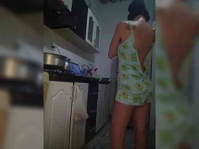 Kingofqueen23 webcam