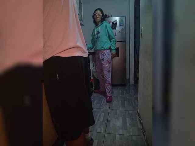 Kingofqueen23 webcam