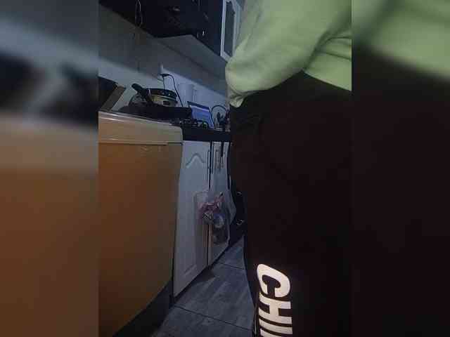 Kingofqueen23 webcam