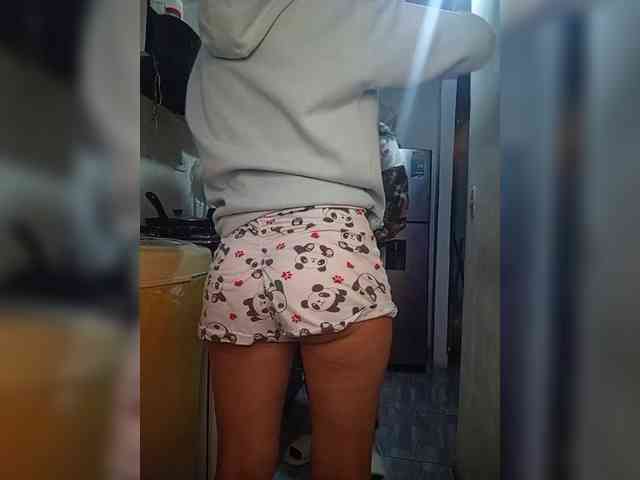 Kingofqueen23 webcam