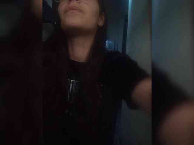 Kingofqueen23 webcam