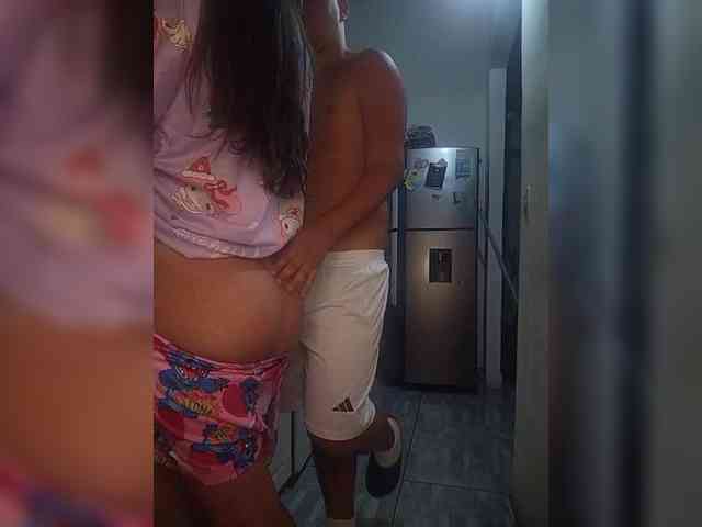 Kingofqueen23 webcam