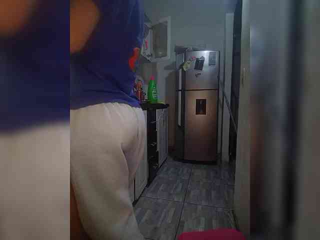 Kingofqueen23 webcam