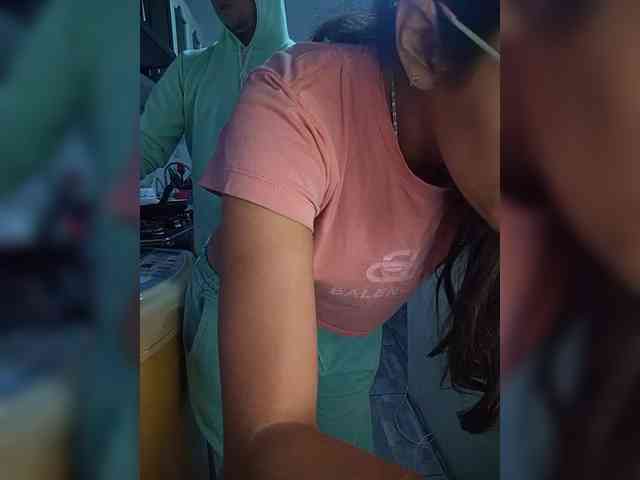 Kingofqueen23 webcam