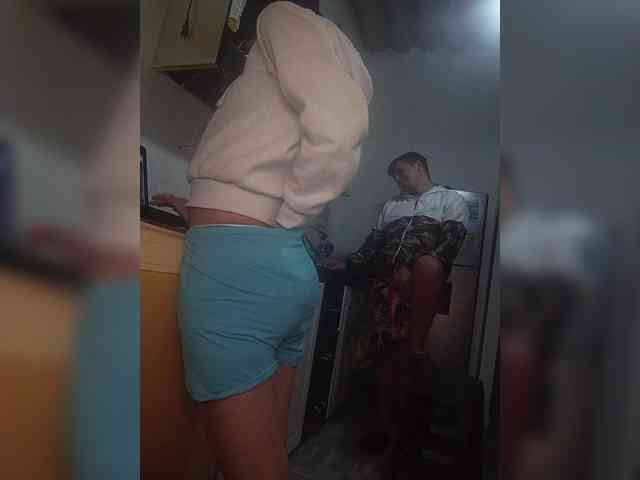 Kingofqueen23 webcam