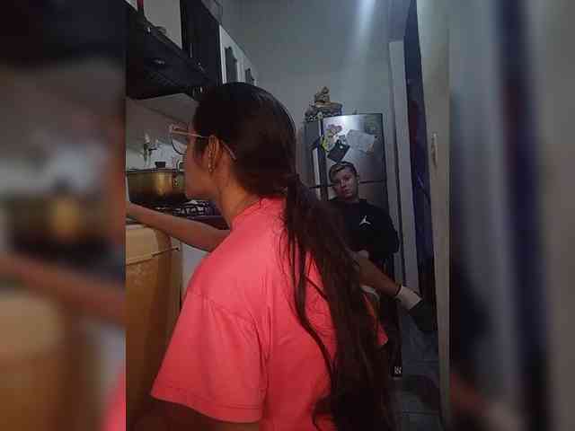 Kingofqueen23 webcam