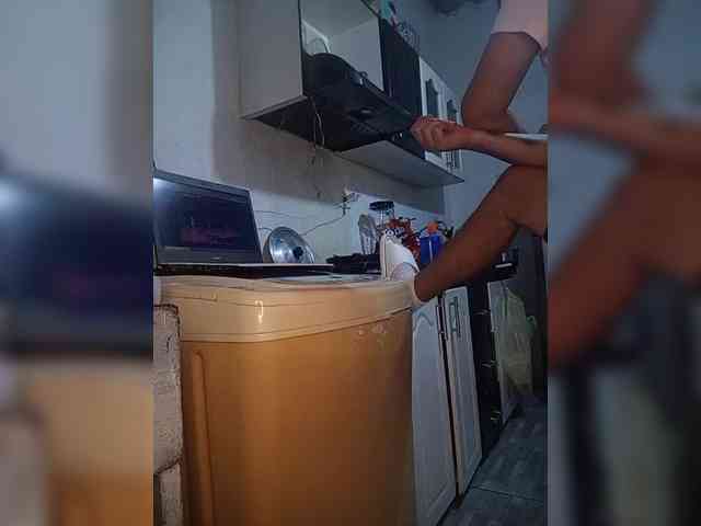 Kingofqueen23 webcam